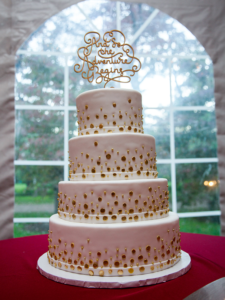 Wedding Cake at a Somerset County Wedding